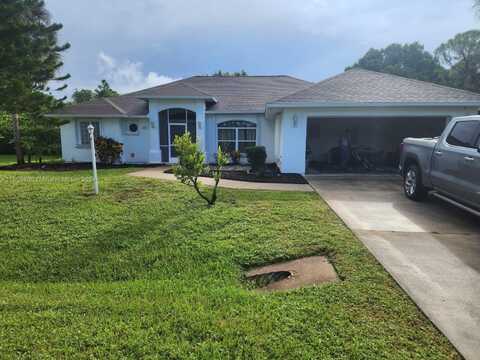 4860 47th Ct, Vero Beach, FL 32967