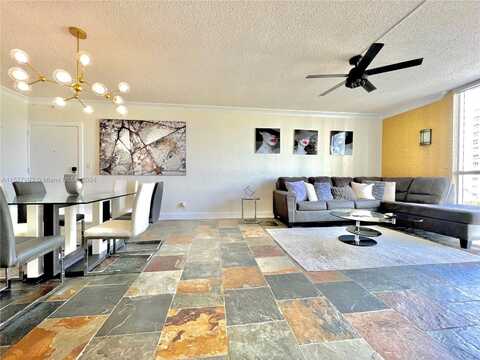 3901 S Ocean Dr, Hollywood, FL 33019