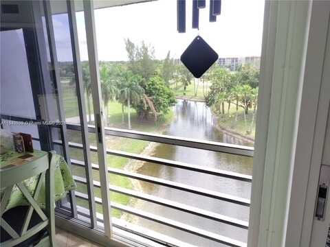 3595 Birdie Dr, Lake Worth, FL 33467