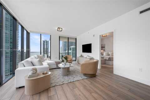1010 Brickell Ave, Miami, FL 33131