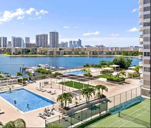 18011 Biscayne Blvd, Aventura, FL 33160