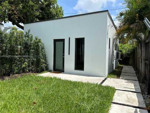 1868 SW 17th St, Miami, FL 33145