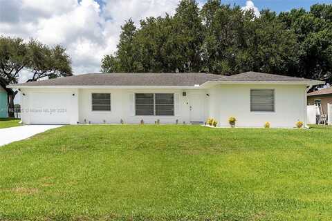 185 Autumn Ave, Lake Placid, FL 33852