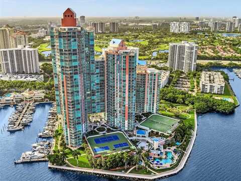 3370 Hidden Bay Dr, Aventura, FL 33180
