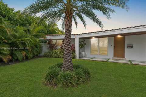 12910 Auralia Rd, North Miami, FL 33181