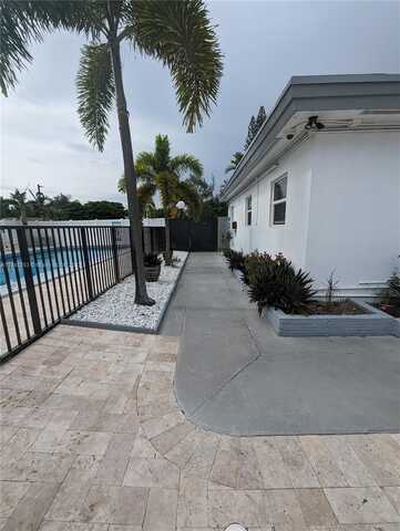 1724 Mckinley St, Hollywood, FL 33020