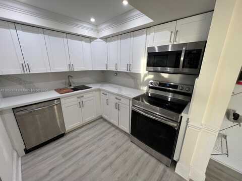 1720 NW N River Dr, Miami, FL 33125