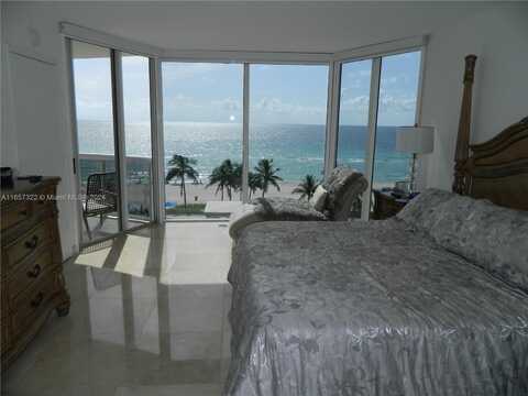 17555 Collins Ave, Sunny Isles Beach, FL 33160