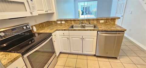 1935 Gardenia Ct, Riviera Beach, FL 33404