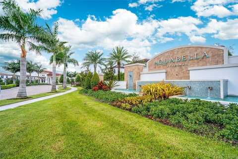 3476 W 114th Ter, Hialeah Gardens, FL 33018