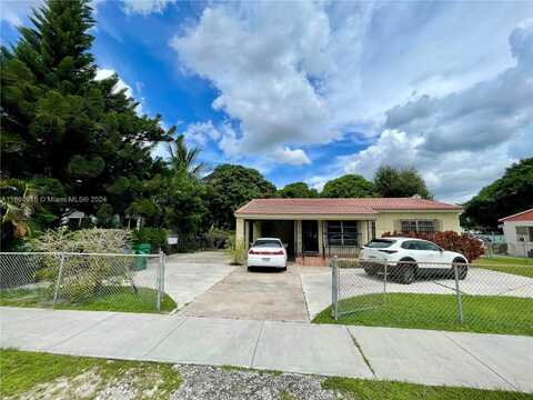 3061 NW 99th St, Miami, FL 33147