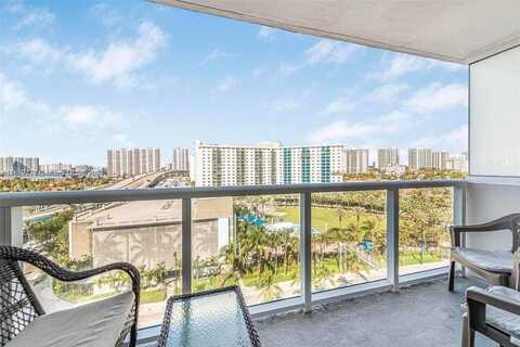 19201 Collins Ave, Sunny Isles Beach, FL 33160