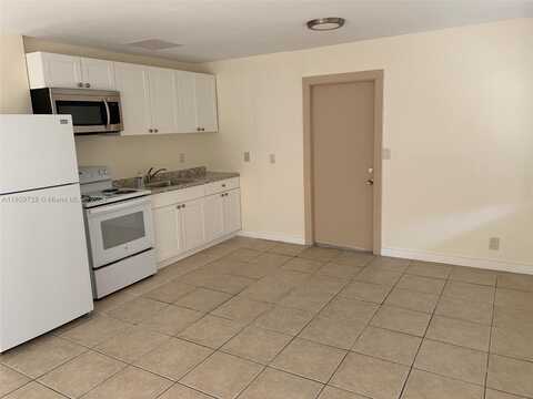 312 S 17th Ave, Hollywood, FL 33020