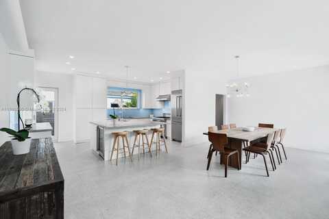 4431 Nautilus Dr, Miami Beach, FL 33140