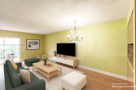 1900 W 54th St, Hialeah, FL 33012