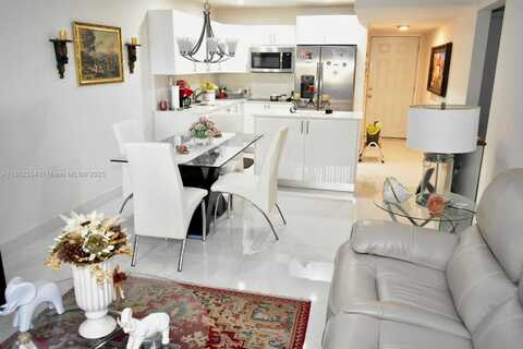1555 W 44th Pl, Hialeah, FL 33012