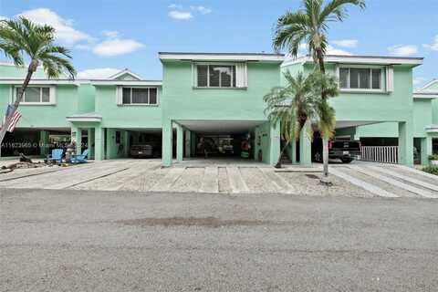 9808 Magellan Dr, Key Largo, FL 33037