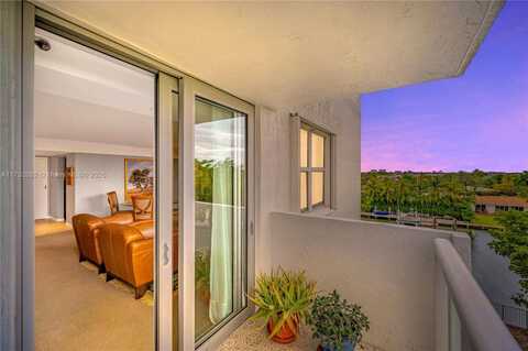 10000 W Bay Harbor Dr, Bay Harbor Islands, FL 33154