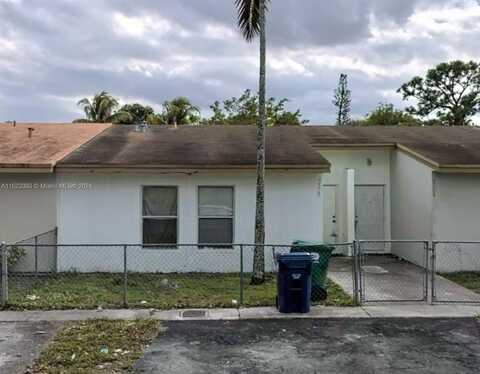 3833 NW 213th Ter, Miami Gardens, FL 33055