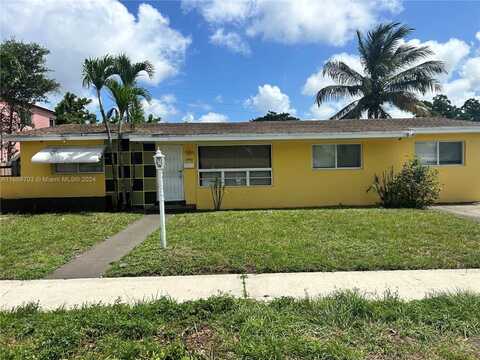 1940 NW 189th Ter, Miami Gardens, FL 33056