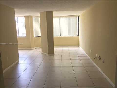 8365 SW 152nd Ave, Miami, FL 33193