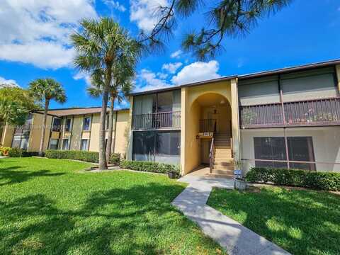 814 Sky Pine Way, Green Acres, FL 33415