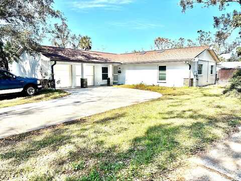 8017 W HIAWATHA STREET, TAMPA, FL 33615