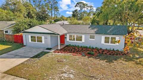 204 LOCHMOND DRIVE, FERN PARK, FL 32730