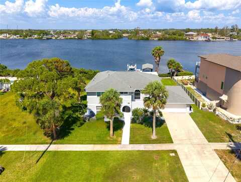 644 BAYSHORE DRIVE, TARPON SPRINGS, FL 34689