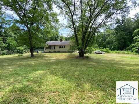 826 Stella Rd, Patrick Springs, VA 24133