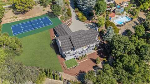 11663 Jessica LN, LOS ALTOS HILLS, CA 94024