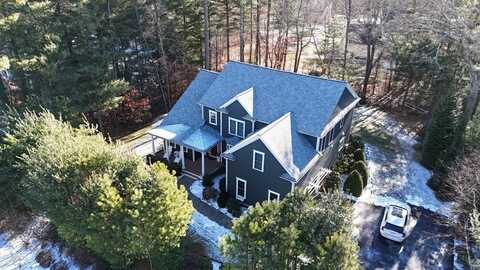 24 Berkeley Dr, Walpole, MA 02081