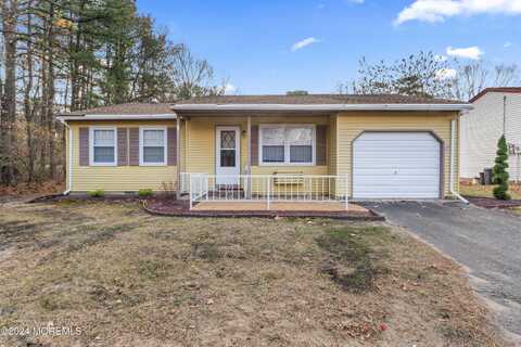 37 Norwalk Avenue, Whiting, NJ 08759