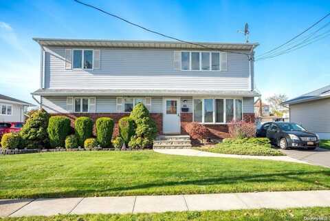 155 9th Street, Bethpage, NY 11714