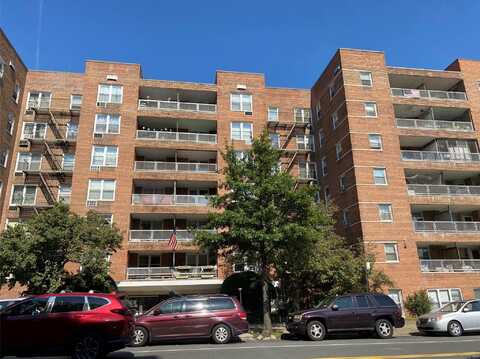 60-11 Broadway, Woodside, NY 11377