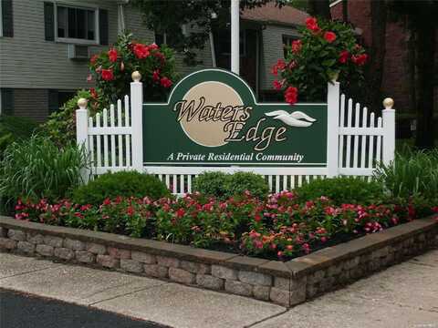 40-73 W 4th St, Patchogue, NY 11772