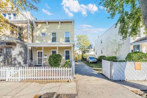 88-19 76th St, Woodhaven, NY 11421