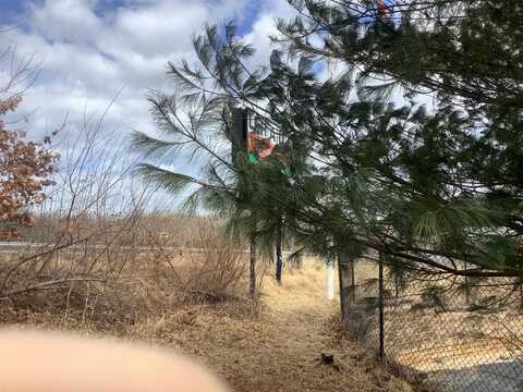 (left Of 2080 River Road) River Road, Calverton, NY 11933