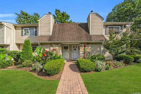 215 Lake Pointe Circle, Middle Island, NY 11953