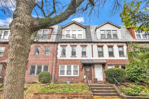 99-09 Ascan Avenue, Forest Hills, NY 11375