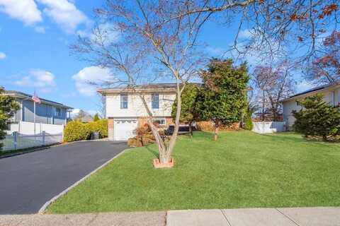 36 Tanglewood Drive, Smithtown, NY 11787