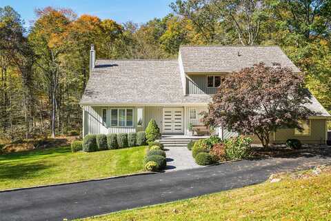 3 Blacksmith Lane, Pound Ridge, NY 10576