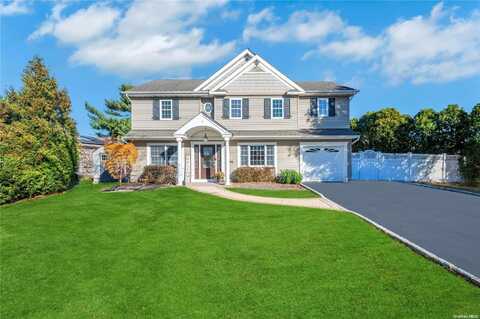 4 Croyden Drive, Massapequa, NY 11758