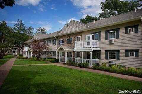 554 New Highway, Hauppauge, NY 11788