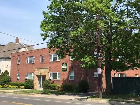 717 Conklin Street, Farmingdale, NY 11735