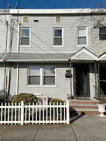 14911 12th Avenue, Whitestone, NY 11357