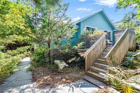 31 Lone Hill Walk, Fire Island Pines, NY 11782