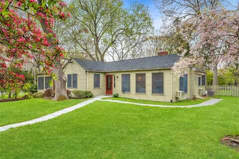 60 Aspatuck Road, Westhampton Beach, NY 11978