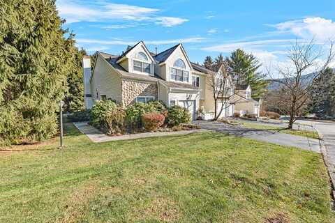 87 Spruce Ridge Drive, Fishkill, NY 12524