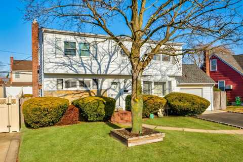 3623 BERNARD Drive, Wantagh, NY 11793